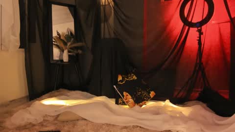 Snapshot of milaniminxx chatting on September 12, 7:58 pm aya online show from September 12, 7:58 pm