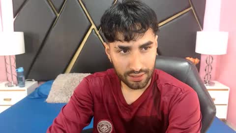 Snapshot of milanzaire chatting on September 11, 12:33 am milanzaire online show from September 11, 12:33 am