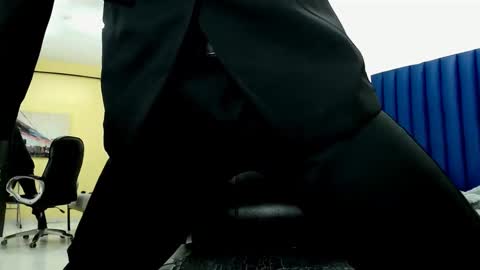 milanzaire online show from February 4, 9:20 pm