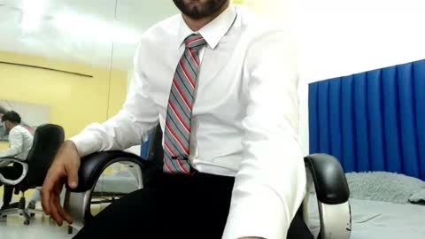 milanzaire online show from February 9, 8:57 pm