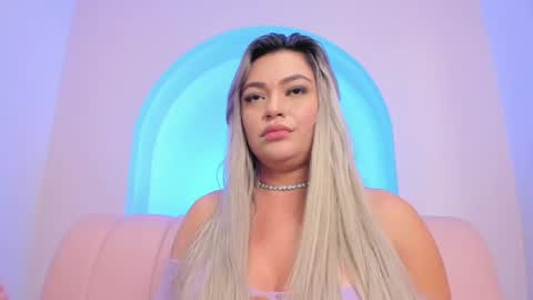 Sexy Mila  online show from April 25, 1:41 pm