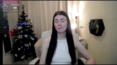 Snapshot of milasecretsss chatting on January 15, 7:13 am milasecretsss online show from January 15, 7:13 am