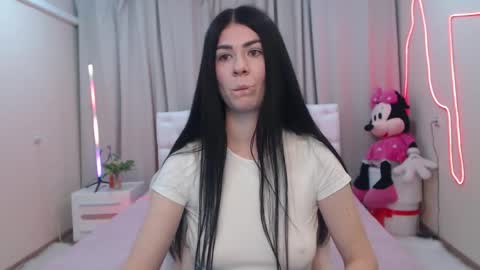 milasecretsss online show from May 16, 6:54 am