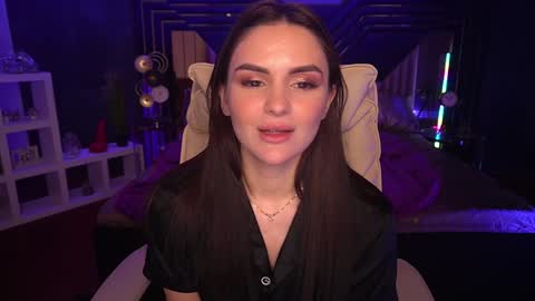 Snapshot of milashalovely chatting on February 3, 1:19 pm Milasha online show from February 3, 1:19 pm