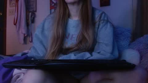 Mila online show from March 22, 11:13 am