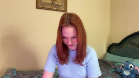 Snapshot of milav_ chatting on April 18, 10:52 am Lana online show from April 18, 10:52 am