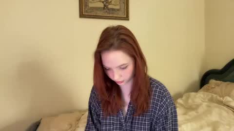 Snapshot of milav_ chatting on April 20, 1:58 pm Lana online show from April 20, 1:58 pm
