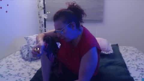 Snapshot of milchanell chatting on March 26, 6:52 am milchanell online show from March 26, 6:52 am