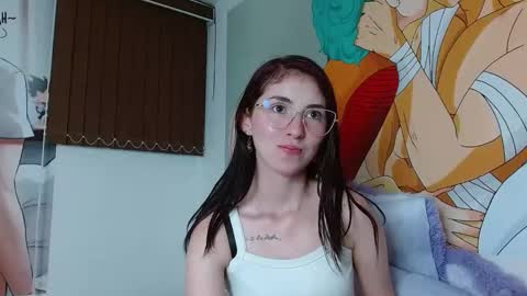 Snapshot of mildrecute chatting on January 22, 11:43 pm Ana online show from January 22, 11:43 pm