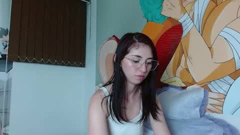 Snapshot of mildrecute chatting on January 23, 4:52 am Ana online show from January 23, 4:52 am