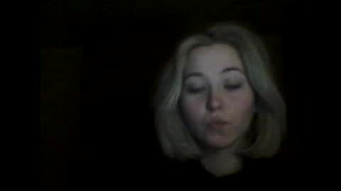 Snapshot of milena391630 chatting on February 17, 12:10 am Milena new nonude shy blonde natural online show from February 17, 12:10 am