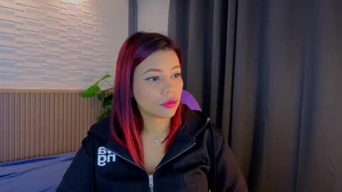 Snapshot of milena_lawson chatting on October 7, 11:07 am milena_lawson online show from October 7, 11:07 am