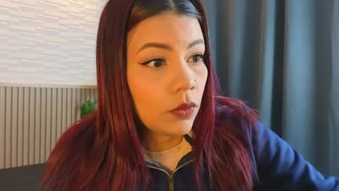 Snapshot of milena_lawson chatting on April 9, 12:32 pm milena_lawson online show from April 9, 12:32 pm