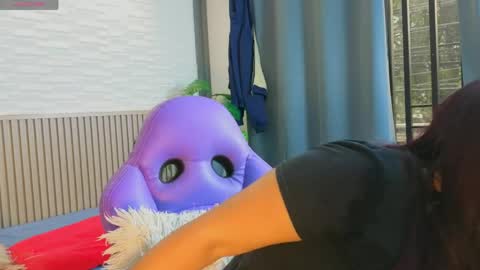 Snapshot of milena_lawson chatting on April 16, 12:28 pm milena_lawson online show from April 16, 12:28 pm