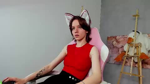 Snapshot of milena_milyan chatting on June 13, 1:25 am Milena online show from June 13, 1:25 am