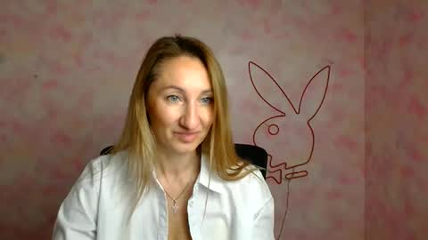 Milena online show from May 19, 5:36 am