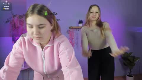 Sweet Miles online show from January 18, 9:46 am