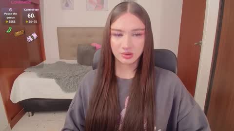 Miley online show from October 9, 2:48 pm