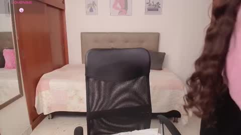 Miley online show from November 22, 1:54 pm