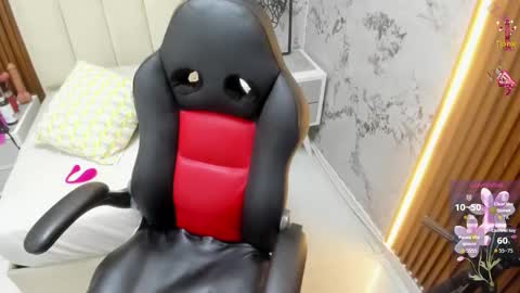 MILEY online show from October 20, 7:25 pm