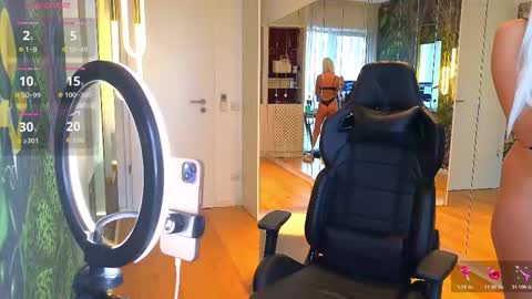 Miley Sin online show from February 13, 1:07 pm