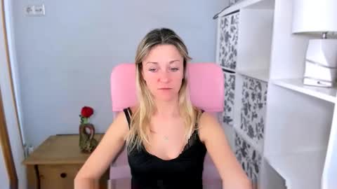 MileyTop online show from March 23, 9:19 pm