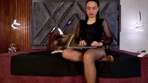 Snapshot of milf__celeste chatting on May 15, 6:59 pm milf__celeste online show from May 15, 6:59 pm