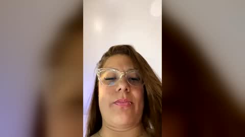 Melissa online show from June 26, 1:43 am