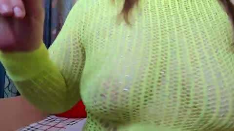 Snapshot of milfdeaa chatting on November 24, 7:41 am Dea online show from November 24, 7:41 am