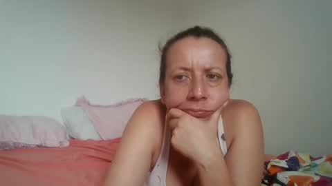 Snapshot of milfevha chatting on October 16, 1:45 pm milfevha online show from October 16, 1:45 pm