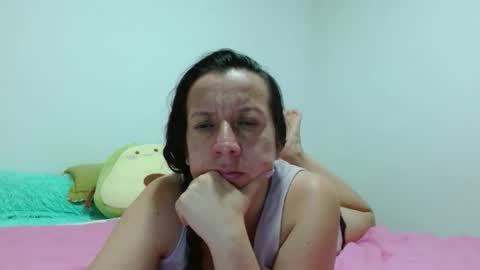 Snapshot of milfevha chatting on January 12, 2:06 am milfevha online show from January 12, 2:06 am