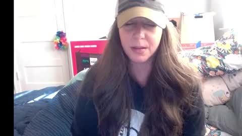 Snapshot of milfmonee chatting on January 18, 7:58 pm MILF Monee online show from January 18, 7:58 pm