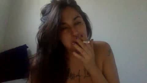 Snapshot of milfsfreaky69 chatting on December 6, 3:00 pm BabygirlsFreaky online show from December 6, 3:00 pm