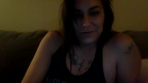 Snapshot of milfsfreaky69 chatting on January 7, 1:06 am BabygirlsFreaky online show from January 7, 1:06 am