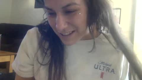 Snapshot of milfsfreaky69 chatting on March 3, 6:44 pm BabygirlsFreaky online show from March 3, 6:44 pm