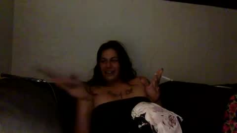 Snapshot of milfsfreaky69 chatting on September 12, 12:38 pm BabygirlsFreaky online show from September 12, 12:38 pm