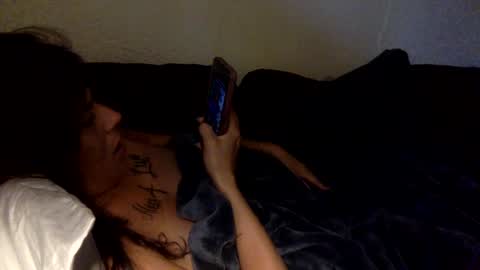 Snapshot of milfsfreaky69 chatting on September 25, 1:15 pm BabygirlsFreaky online show from September 25, 1:15 pm