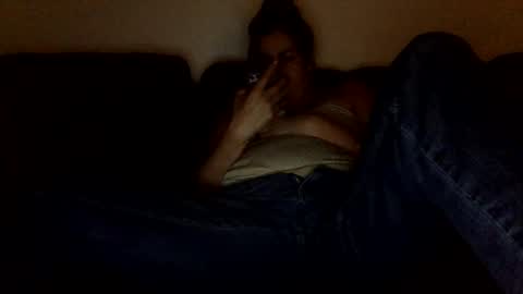 Snapshot of milfsfreaky69 chatting on April 9, 3:28 am BabygirlsFreaky online show from April 9, 3:28 am