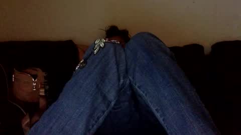 Snapshot of milfsfreaky69 chatting on April 9, 1:05 pm BabygirlsFreaky online show from April 9, 1:05 pm