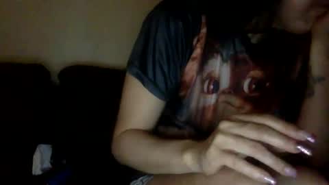 Snapshot of milfsfreaky69 chatting on May 6, 4:30 am BabygirlsFreaky online show from May 6, 4:30 am