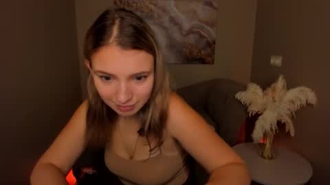 milinafox online show from September 24, 3:43 am