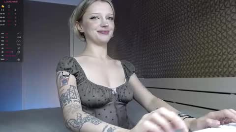 Snapshot of milinamarvelous chatting on September 10, 11:16 pm Mila 3 aka Deepthroat World Champion online show from September 10, 11:16 pm