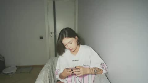 milipia online show from July 2, 10:38 pm