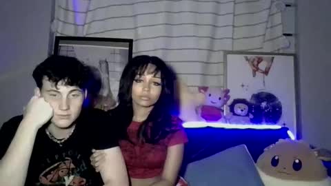 Snapshot of milkandhoneybby chatting on October 1, 2:28 am Honey online show from October 1, 2:28 am