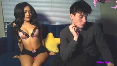 Snapshot of milkandhoneybby chatting on February 14, 6:32 am Honey online show from February 14, 6:32 am