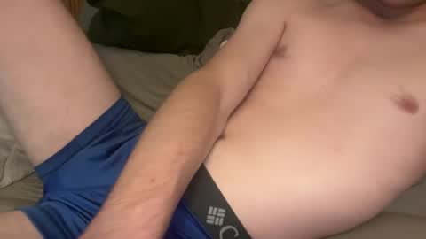 Snapshot of milkedboy964 chatting on October 4, 12:30 am milkedboy964 online show from October 4, 12:30 am