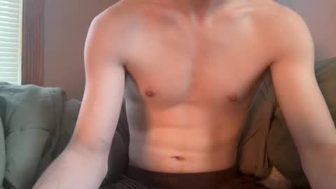 milkedboy964 online show from December 21, 2:46 pm