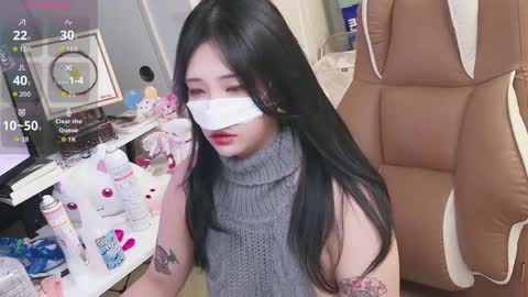 Snapshot of milksola chatting on May 29, 12:58 pm milksola online show from May 29, 12:58 pm