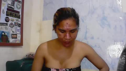 Snapshot of milky_babe91 chatting on February 26, 4:03 pm milky_babe91 online show from February 26, 4:03 pm