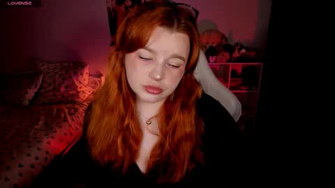 Lisa online show from October 11, 2:59 pm